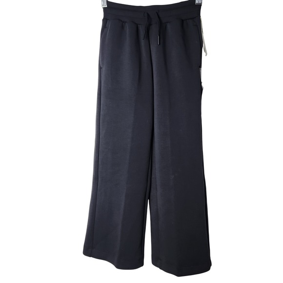 all in motion Other - Airy Sleek Wide Leg Pant Girls‎ size 4/5 NWT Black